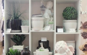 Красный Куб фотография интерьера магазина