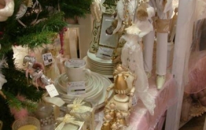 Красный Куб фотография интерьера магазина