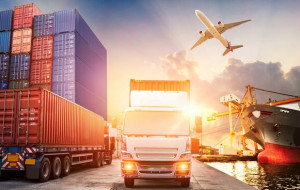 Комплектные грузоперевозки (FTL) Мультимодальные перевозки - это доставка грузов поэтапно несколькими видами транспорта с использованием всей транспортной инфраструктуры.
