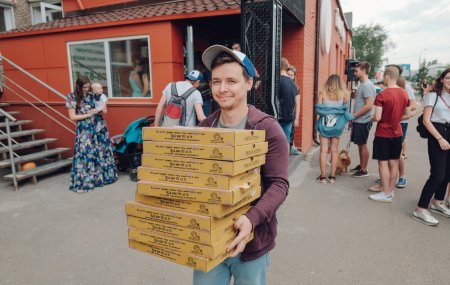 Доставка пиццы 