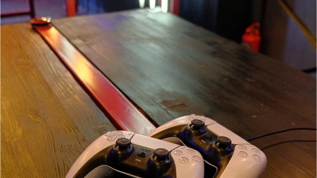 Франшиза APEX