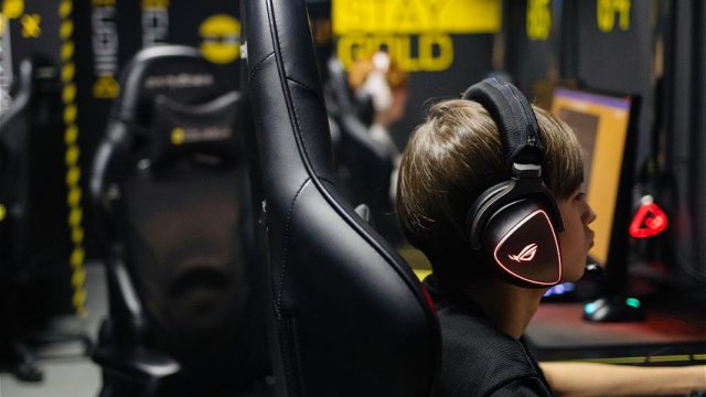 Франшиза Академия киберспорта