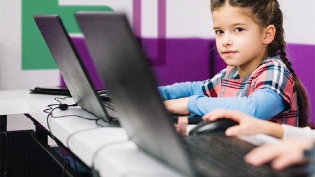 Франшиза ПЕРВЫЙ АЛГОРИТМ