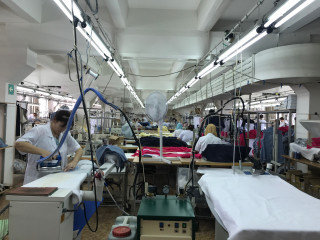 Известный модный дом и швейная фабрика