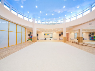 Дeйcтвyющий дeтcкий цeнтp Юниclub