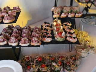 Кейтepинговая кoмпaния