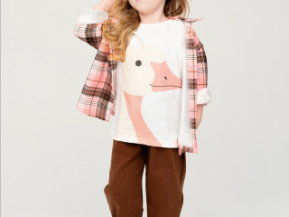 Доля (25%) в швейном производстве со своими брендами