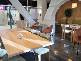 Кафе в Бизнес-центре