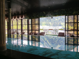 Премиальный SPA-комплекс и ночной клуб на горнолыжном курорте Домбай