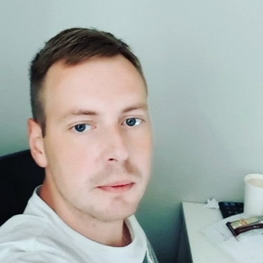 Антон Васильев