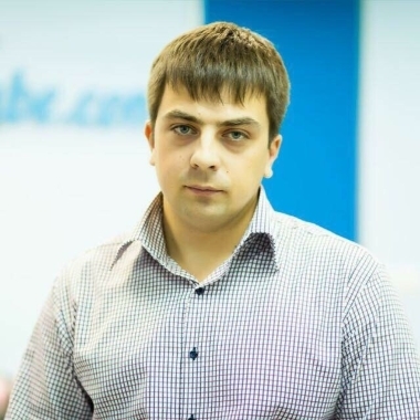 Александр Овчинников