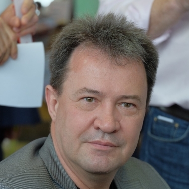 Александр Васенёв