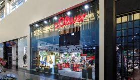 s.Oliver shoes открыли первый флагманский магазин в Москве