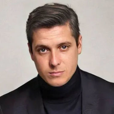 Александр Смирнов