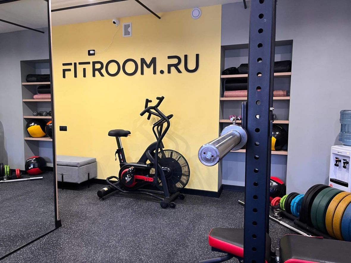 фитнес-студия FITROOM