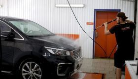 Обзор этапов запуска франшизы «Автомойка Экспресс» и преимуществ для партнеров.