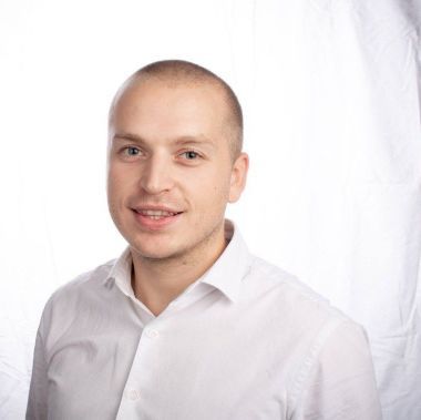 Александр Гасанов