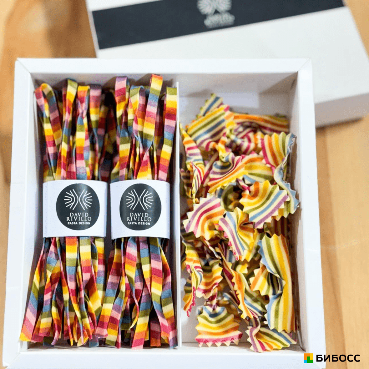 дизайнерская паста в упаковке