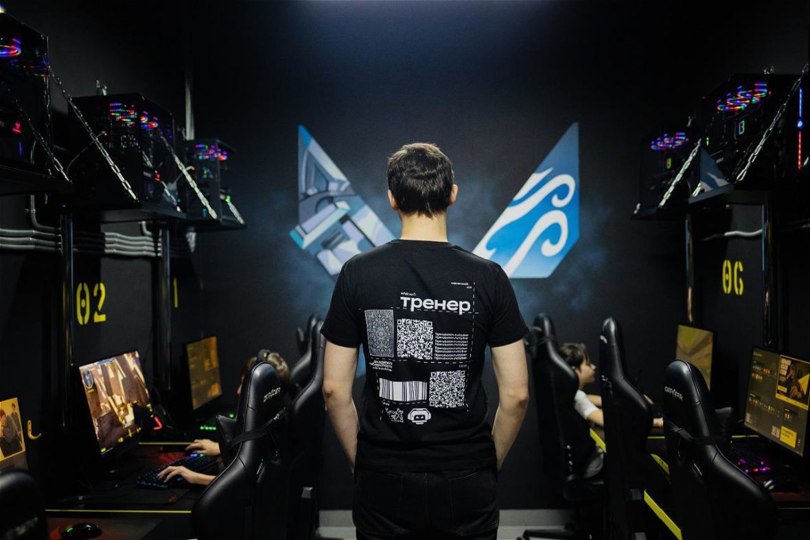 франшиза академия кибеспорта