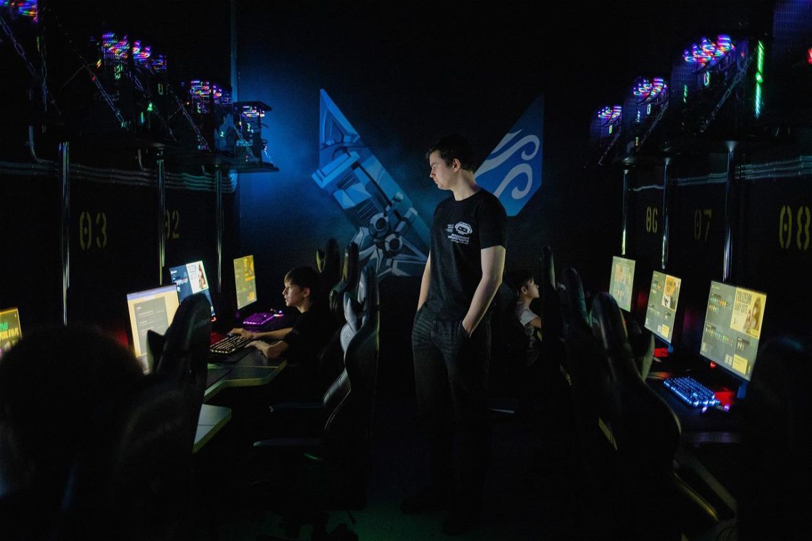 франшиза академия киберспорта